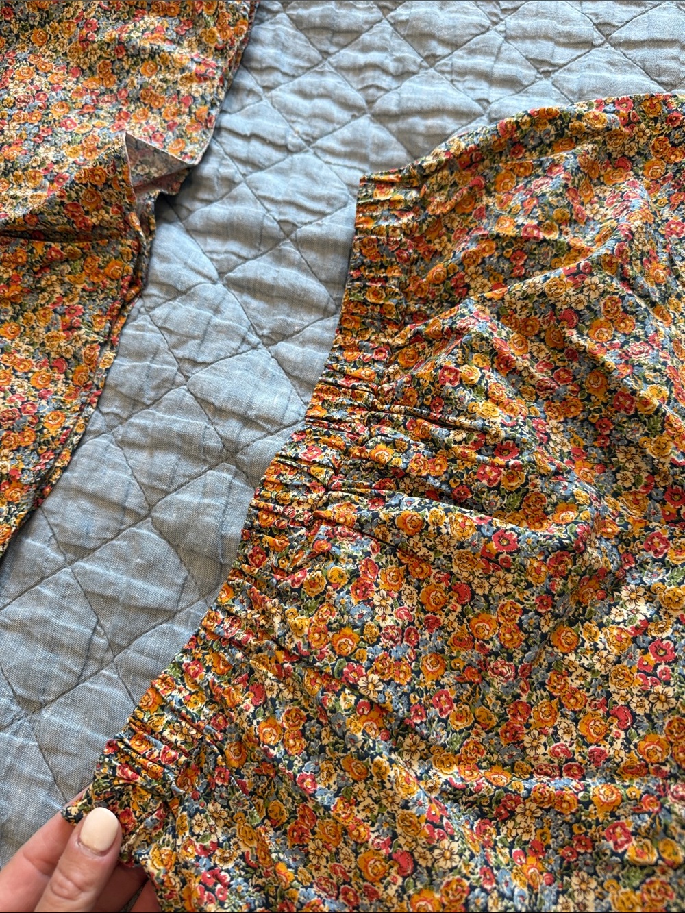 SÉZANE LIKE NEW FLORAL PJ SET SIZE 40 - Picture 6 of 7